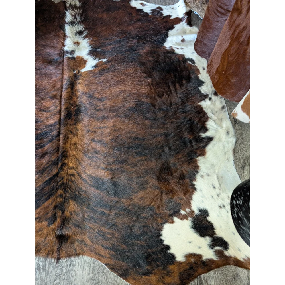 SMSP#813❤️78.5’’x74’’ Lovely Large Cowhide Rug - rug